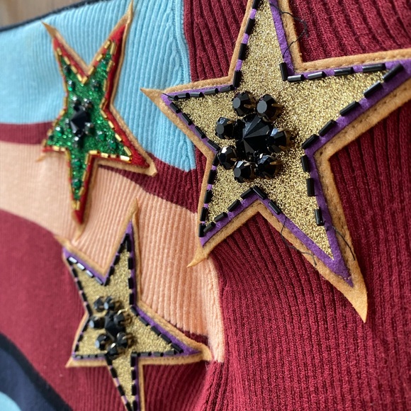 Isola Marras beaded knit striped top with star appliqués. - Picture 3 of 5